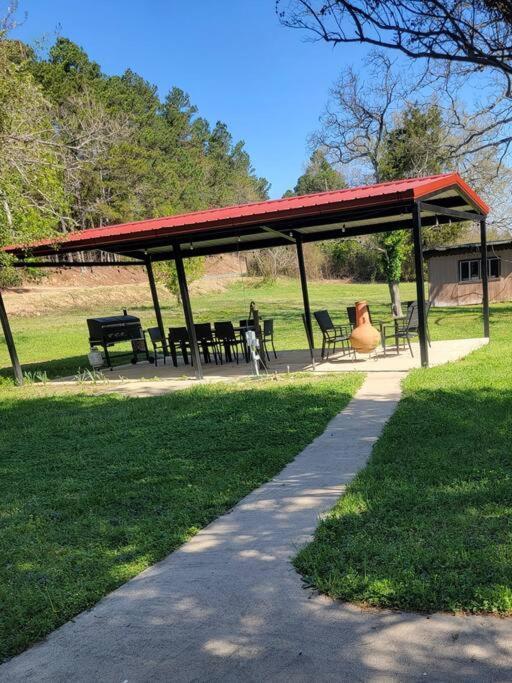Jb'S-Getaway In The Mountains With Trails And More Mena 外观 照片